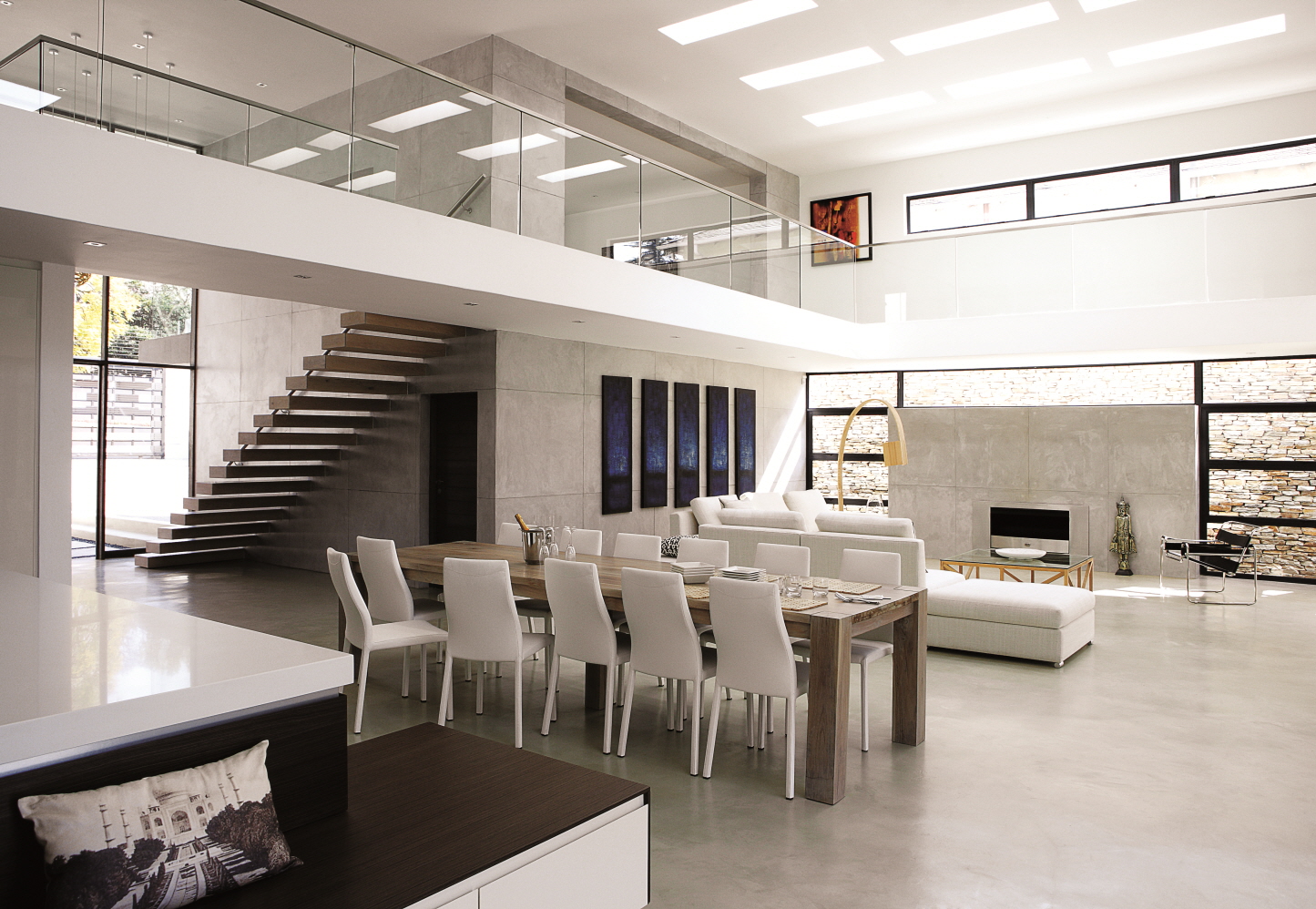 2000769928_HLYbcyoA_9f50284fc8689ba155bf14c0b50b342ea93cba70.jpg 이미지크게보기