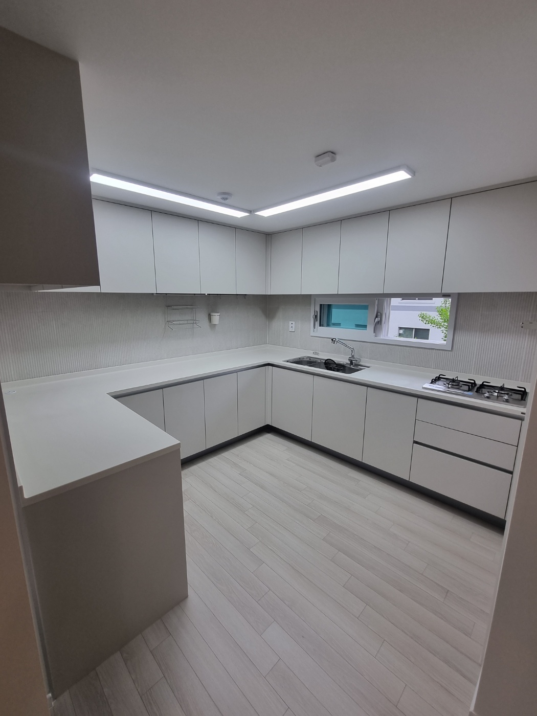 1948697120_A6FQsnxb_6f666acd0175cbf280b412b7f989be8de5c19afb.jpg 이미지크게보기