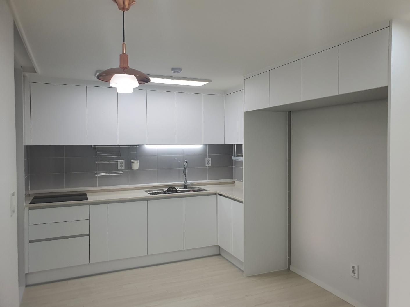 1948697120_mp5AEBlw_fcd23e98431265d181d9ebd37fa5df7575a96fde.jpg 이미지크게보기