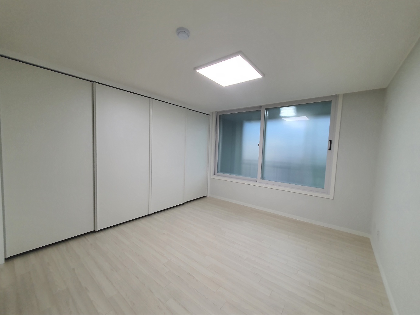 1948697120_q4Sk1EMf_72578120b28d72b9383f15ffa74e89e8c37d13ce.jpg 이미지크게보기