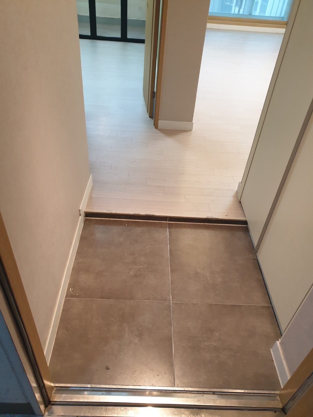 3695294320_5t1eGIDK_c32396f8617402528fde9665a08273a2462807c8.jpg 이미지크게보기