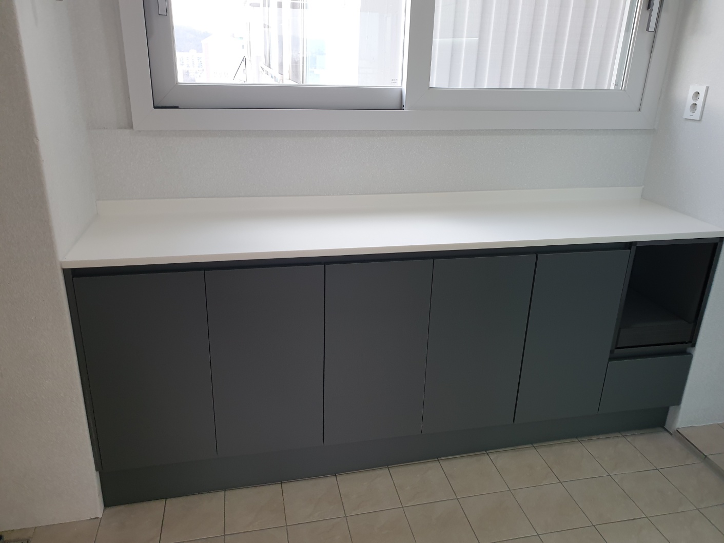 3695294320_86EXKYWP_42438a9c87cf1ac885862a92d5266830d87a4789.jpg 이미지크게보기