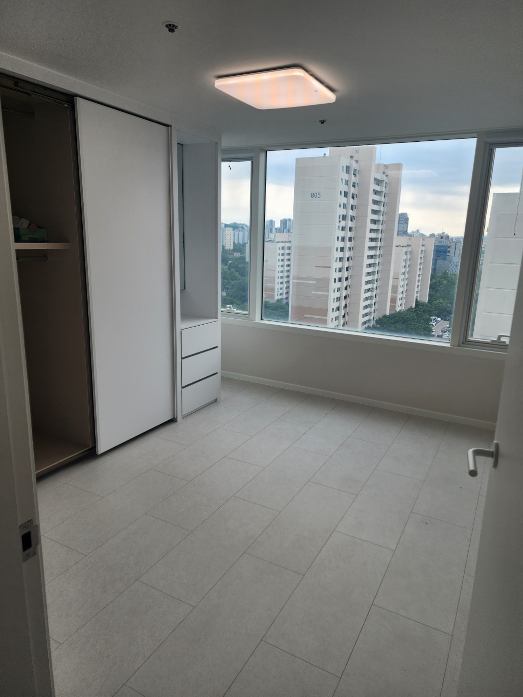 3695294320_LT17uetm_23cf2846399ac10277e6346ed542a4d48f6e347d.jpg 이미지크게보기