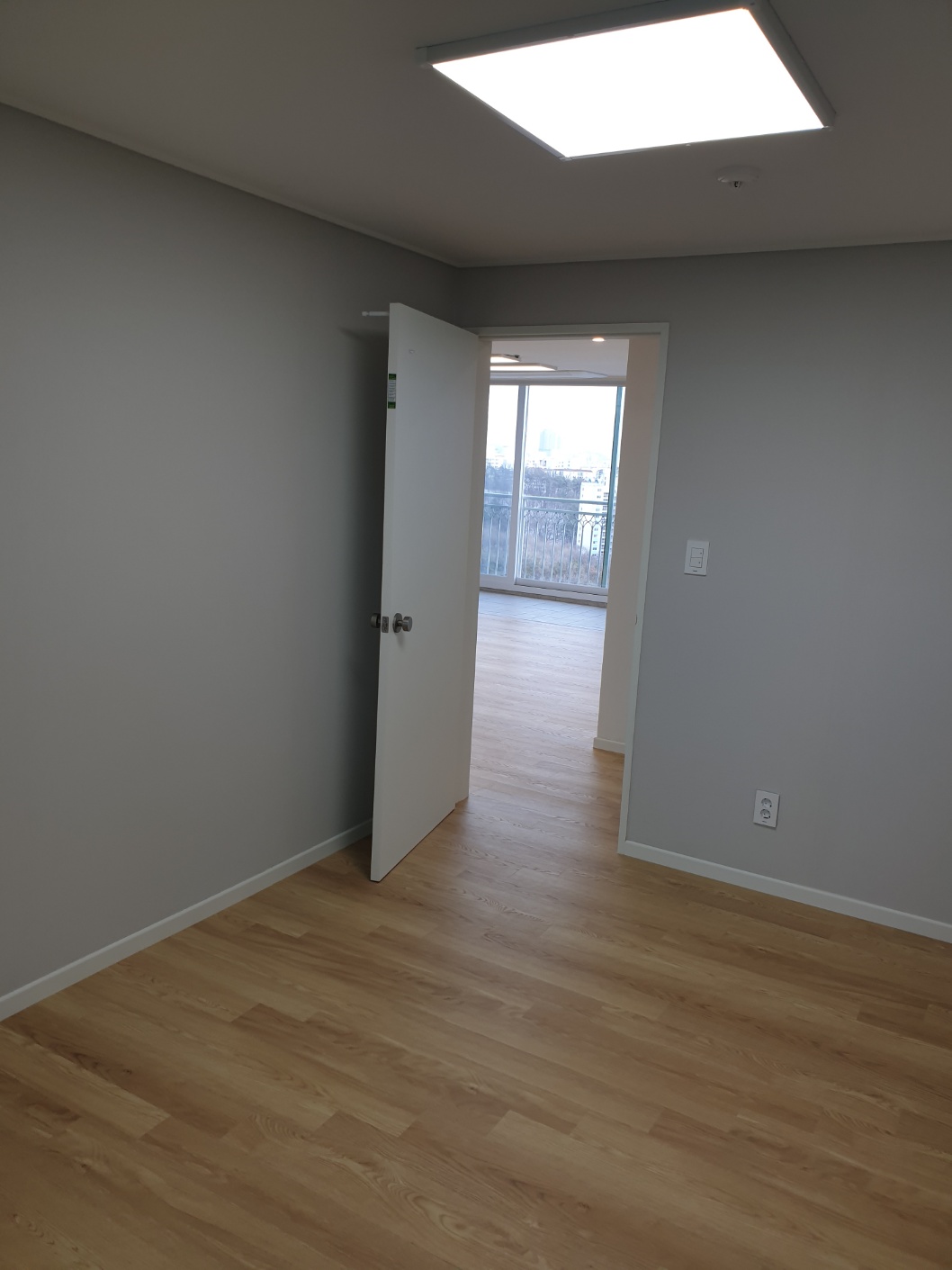 3695294320_NphoHQml_d242c08a4214969ea548de6311ba42aff724610d.jpg 이미지크게보기