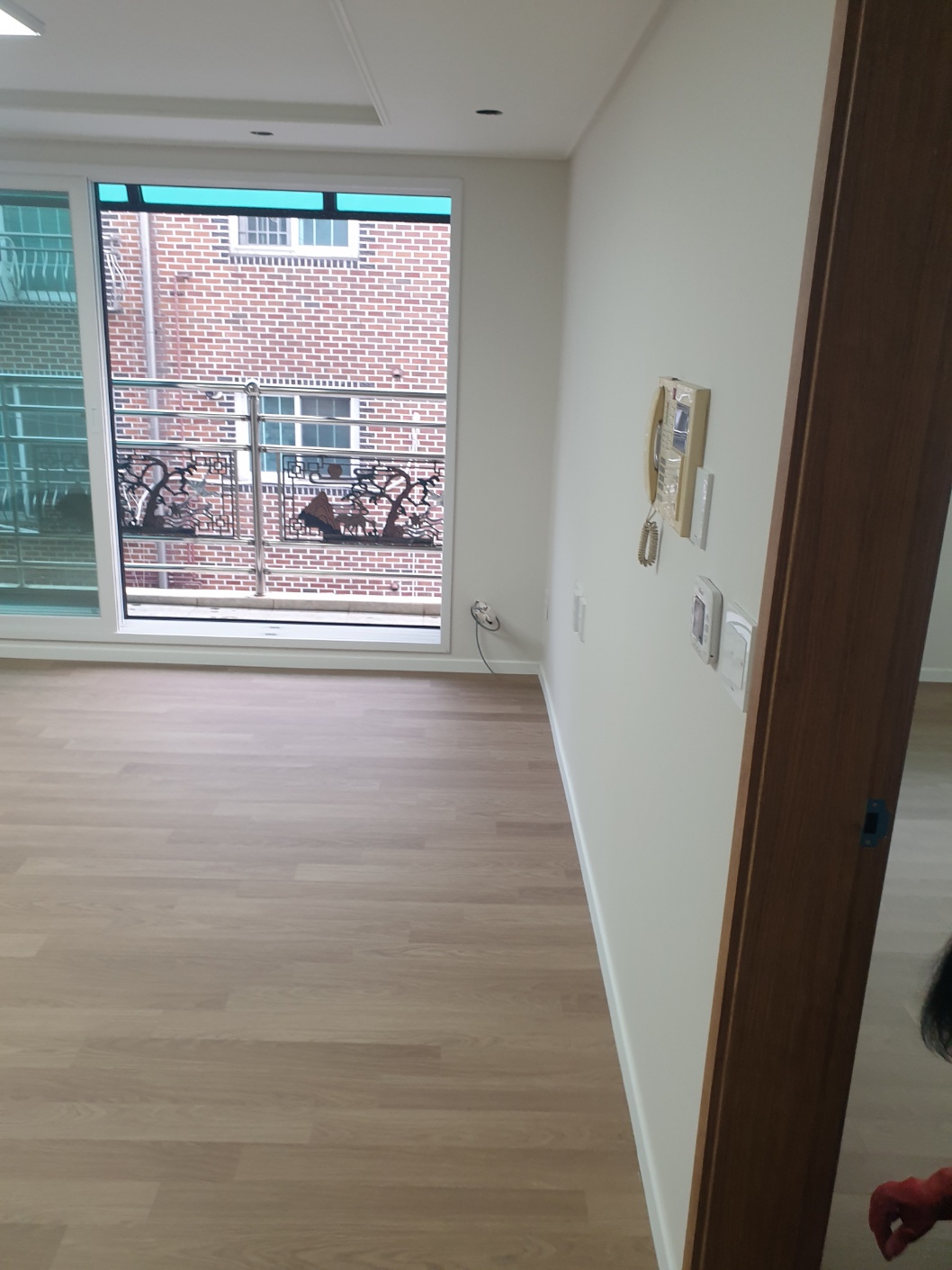 3695294320_Vmlq02ci_0d67c339bb1b4eddbe66c2c1852328aa1fd8a15c.jpg 이미지크게보기