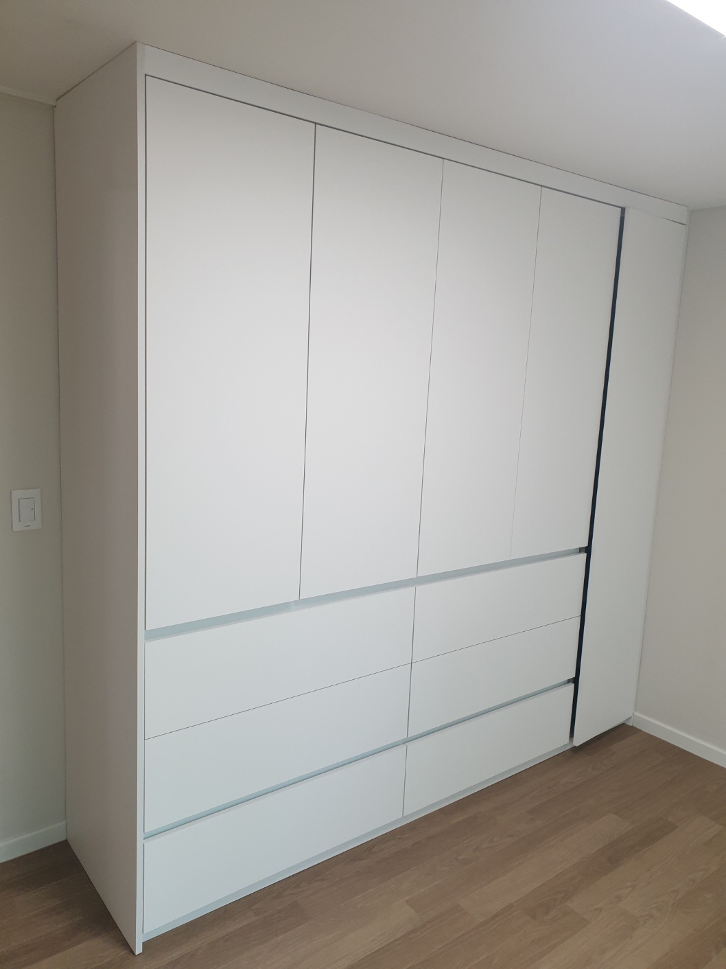 3695294320_chprm4qA_f82ae7b4b2c31a557c2283ba363dc06c1ecfa489.jpg 이미지크게보기