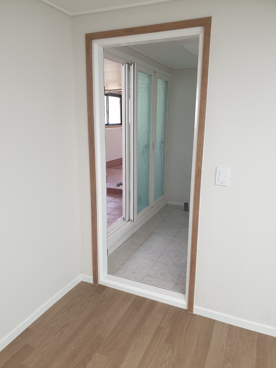 /user/d/dointerior/editor/2403/72fd83fd8454119257b971dc1b104bc9_1710421470_2138.jpg 이미지크게보기