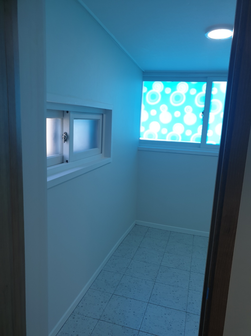 /user/d/dointerior/editor/2403/72fd83fd8454119257b971dc1b104bc9_1710421481_6947.jpg 이미지크게보기